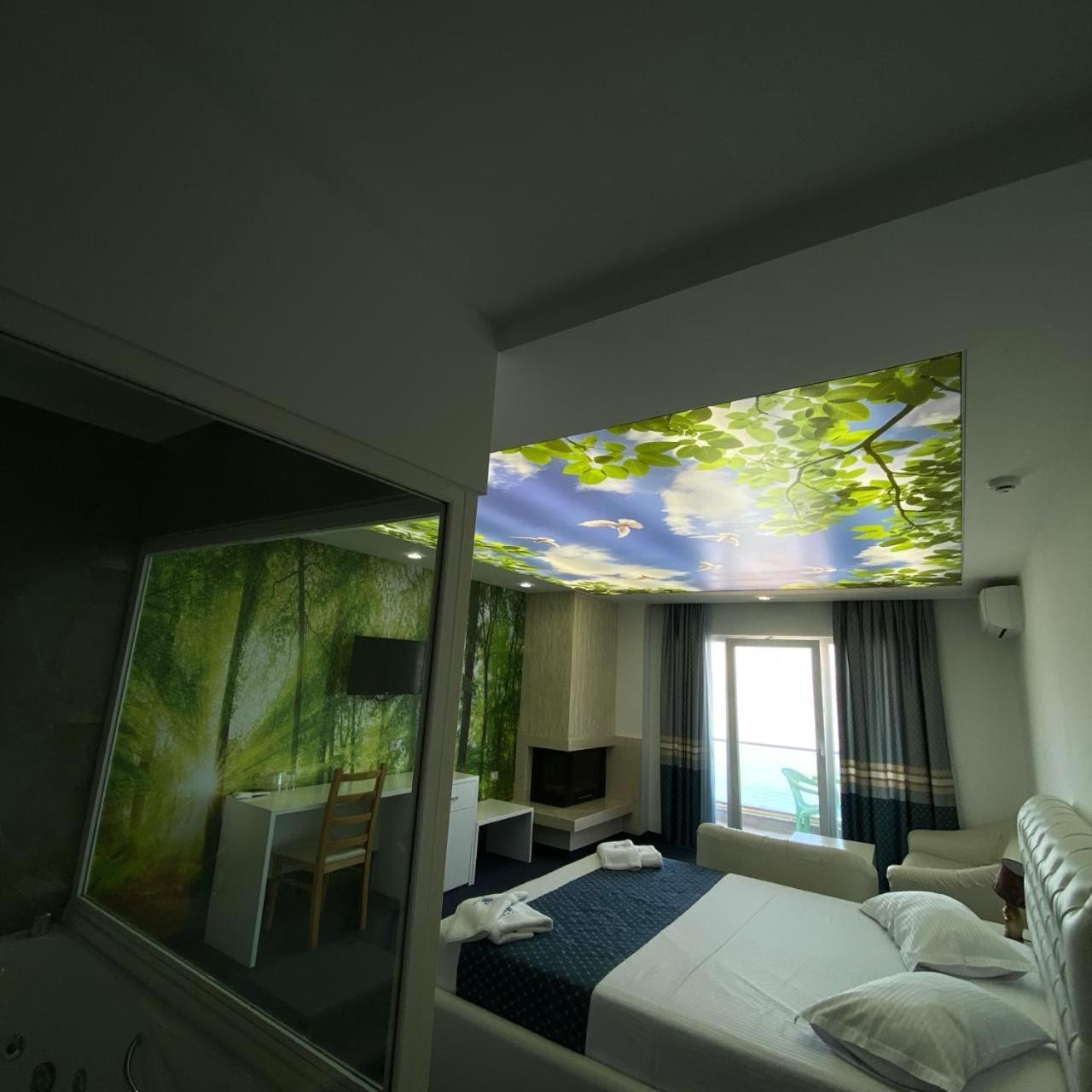 Hotel Pogradeci 2 Tushemisht Екстер'єр фото